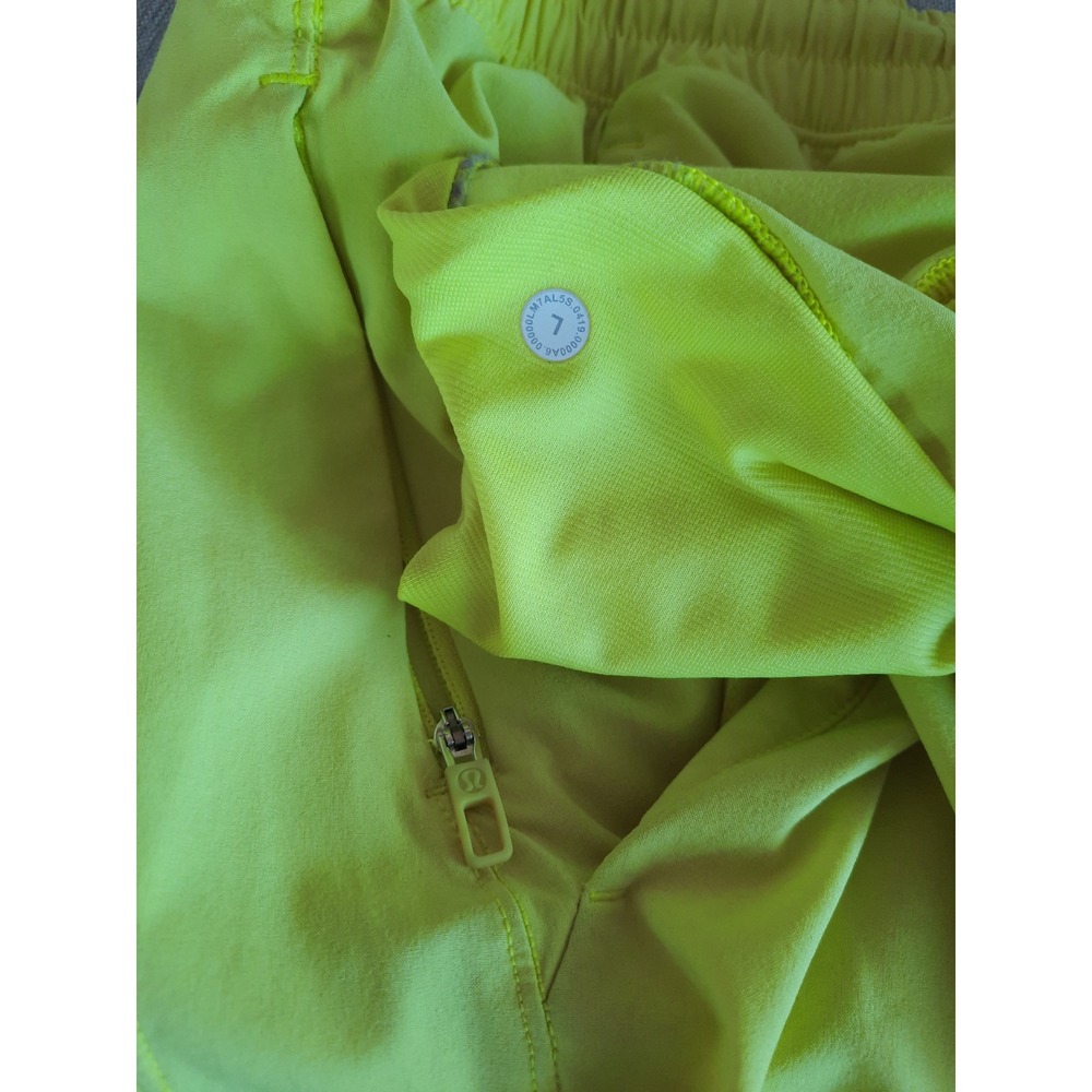 Lululemon Men Large Performance Active Yellow Pul… - image 6